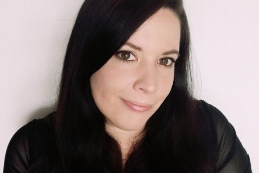 Portraitfoto der Referentin Jennifer Schw&auml;mmle 