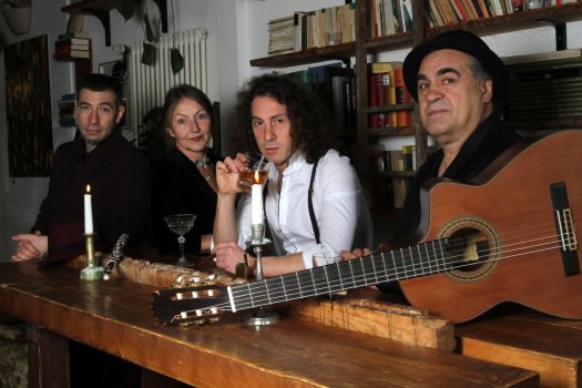 Foto von der Band Chamuyando bajito.