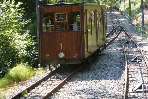 Die Seilbahn in Stuttgart, welche von Heslach zum Alten Friedhof f&uuml;hrt.